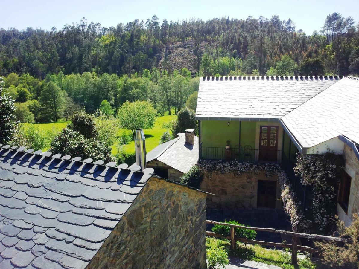Casa Rural Grana Da Acea Monfero Exteriér fotografie